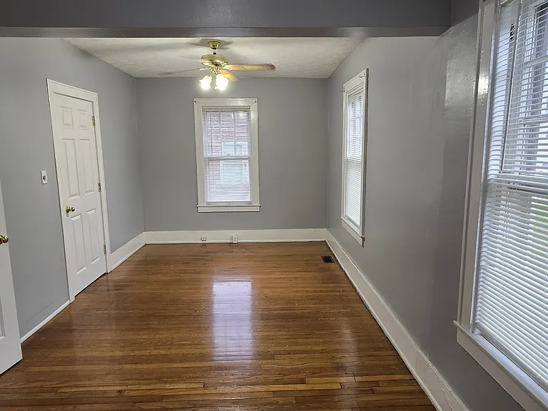 407 Beatty Ave — Photo 7