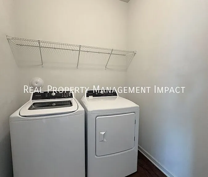 743 River Dell Townes Ave — Photo 25
