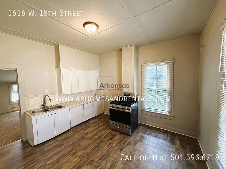 1616 W 18th St — Photo 4