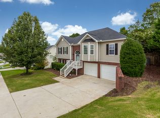 3161 Keenly Ives Ct, Buford, GA 30519