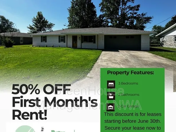 2202 SE 16th St, Bentonville, AR 72712