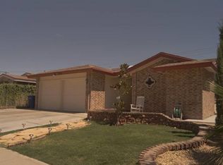1752 Dick Mayers Dr, El Paso, TX 79936