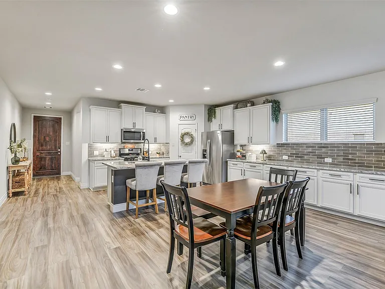 9239 Brunel Ln — Photo 11