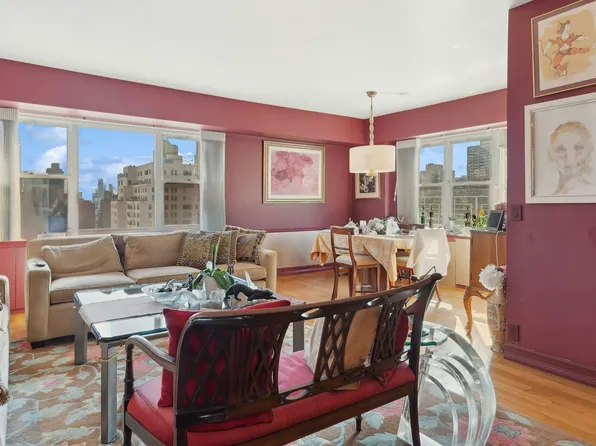 205 East 63rd Street 18C image 3 of 13