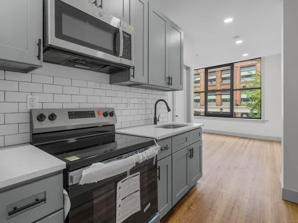 111 Bank St #2A, Waterbury, CT 06702