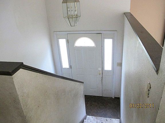 2nd image of 8523 9th Ave SE