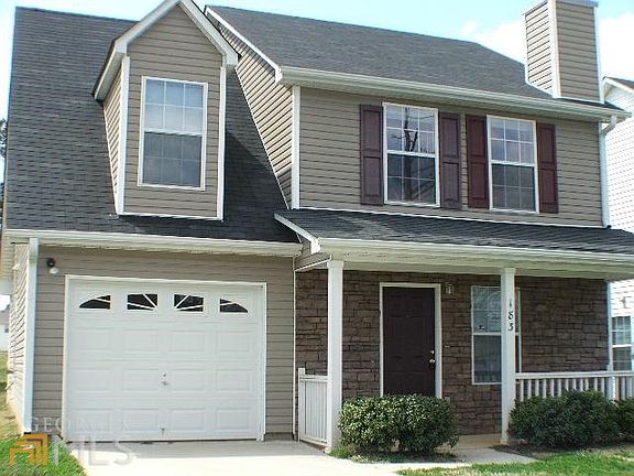 Adjacent Greenbelt Cul-de-Sac