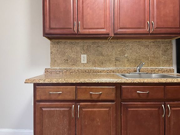 3rd image of 92 Highland Ave #34E