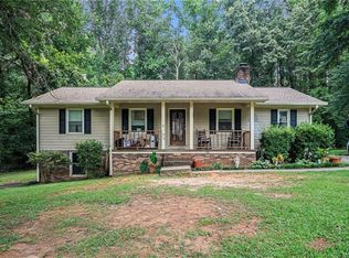 4060 Grove Trl, Loganville, GA 30052