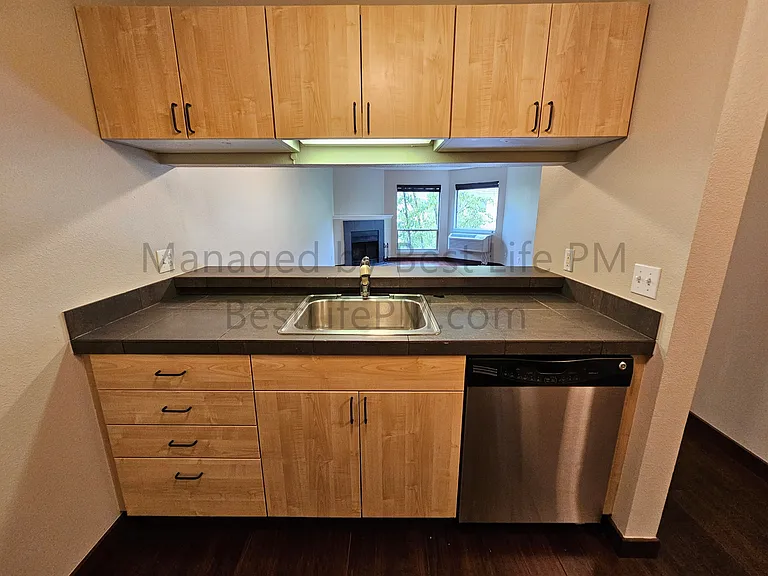 1535 SW Clay St #301 — Photo 27