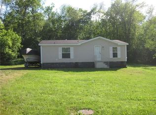 8528 Odonnell Rd, Henderson Harbor, NY 13651