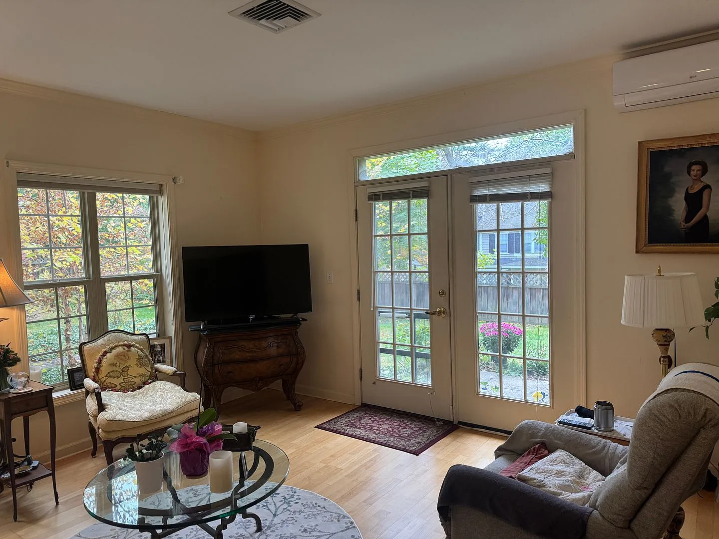 One bedroom condo at 85 South Main Street — Photo 4