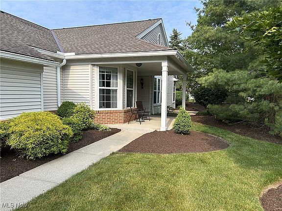 2nd image of 2462 Crimson Dr
