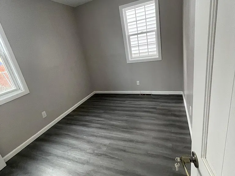1001 Mathews Ave #1 — Photo 16