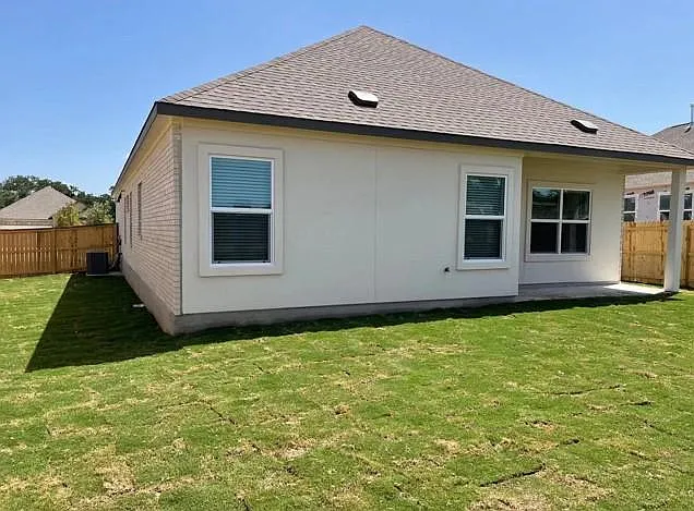 1705 Woolsey Way — Photo 4