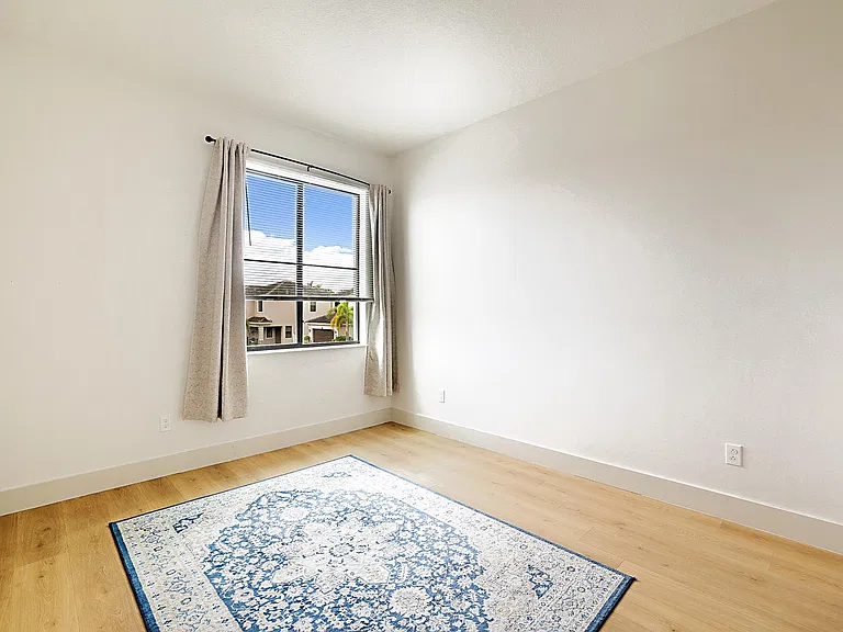 6151 Yerba Buena Ct — Photo 29