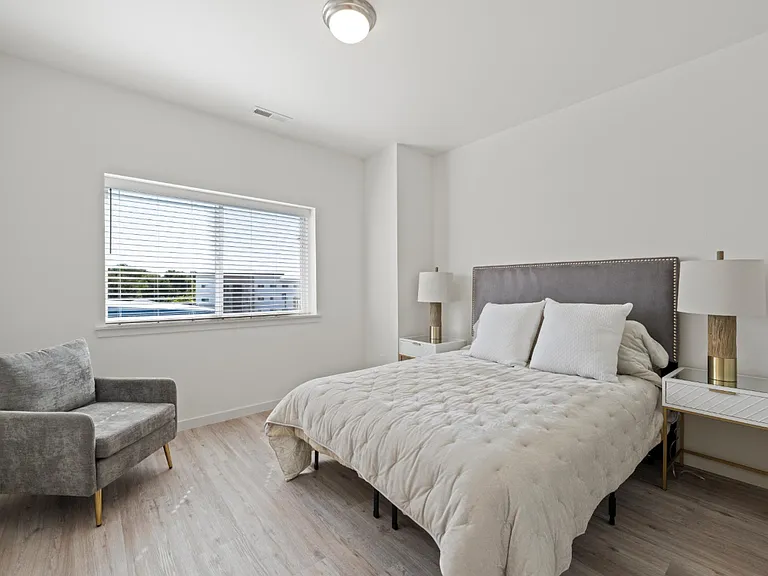 Columbia River Walk Apartments — Photo 117