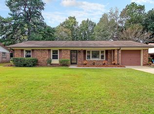 19 Montclair Ave, Goose Creek, SC 29445