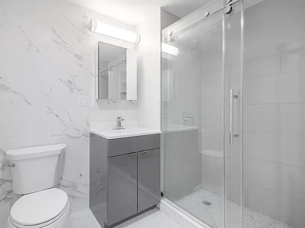 27-05 41st Avenue image 6 of 9