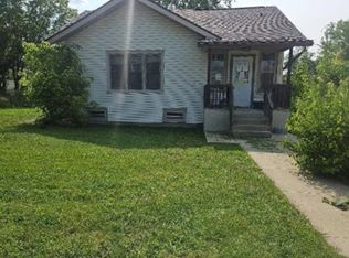 206 S Oak St, Dixon, MO 65459