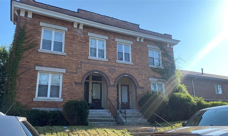 1st image of 3016 Henrietta St