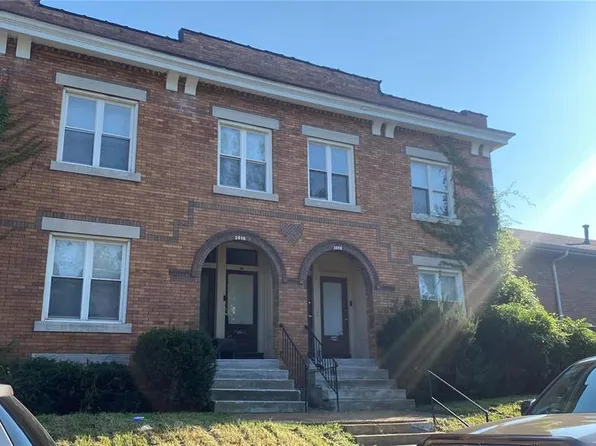 3016 Henrietta St, Saint Louis, MO 63104