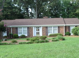 16 Hastings Cir, Greensboro, NC 27406