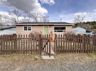 246 N Humbolt St, Canyon City, OR 97820