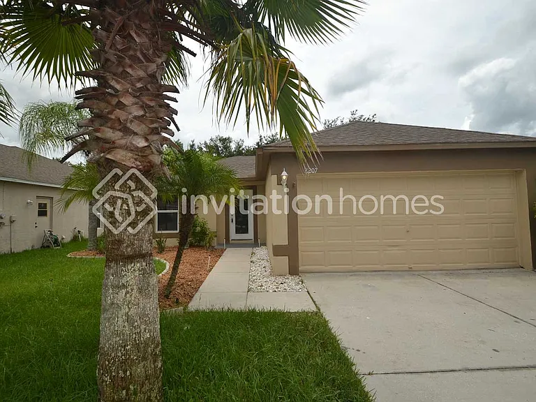 8207 Stockton Way — Photo 1