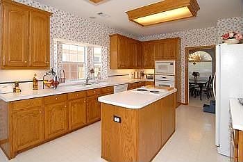 5th image of 2032 Mossberg Dr