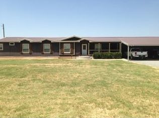 15453 S County Road 207, Blair, OK 73526