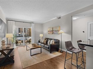 1074 Peachtree Walk NE Unit B301, Atlanta, GA