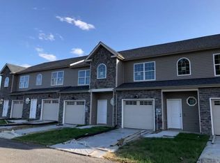 59 Rachel Dr, Chambersburg, PA 17201
