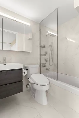 Rented by Compass | media 23