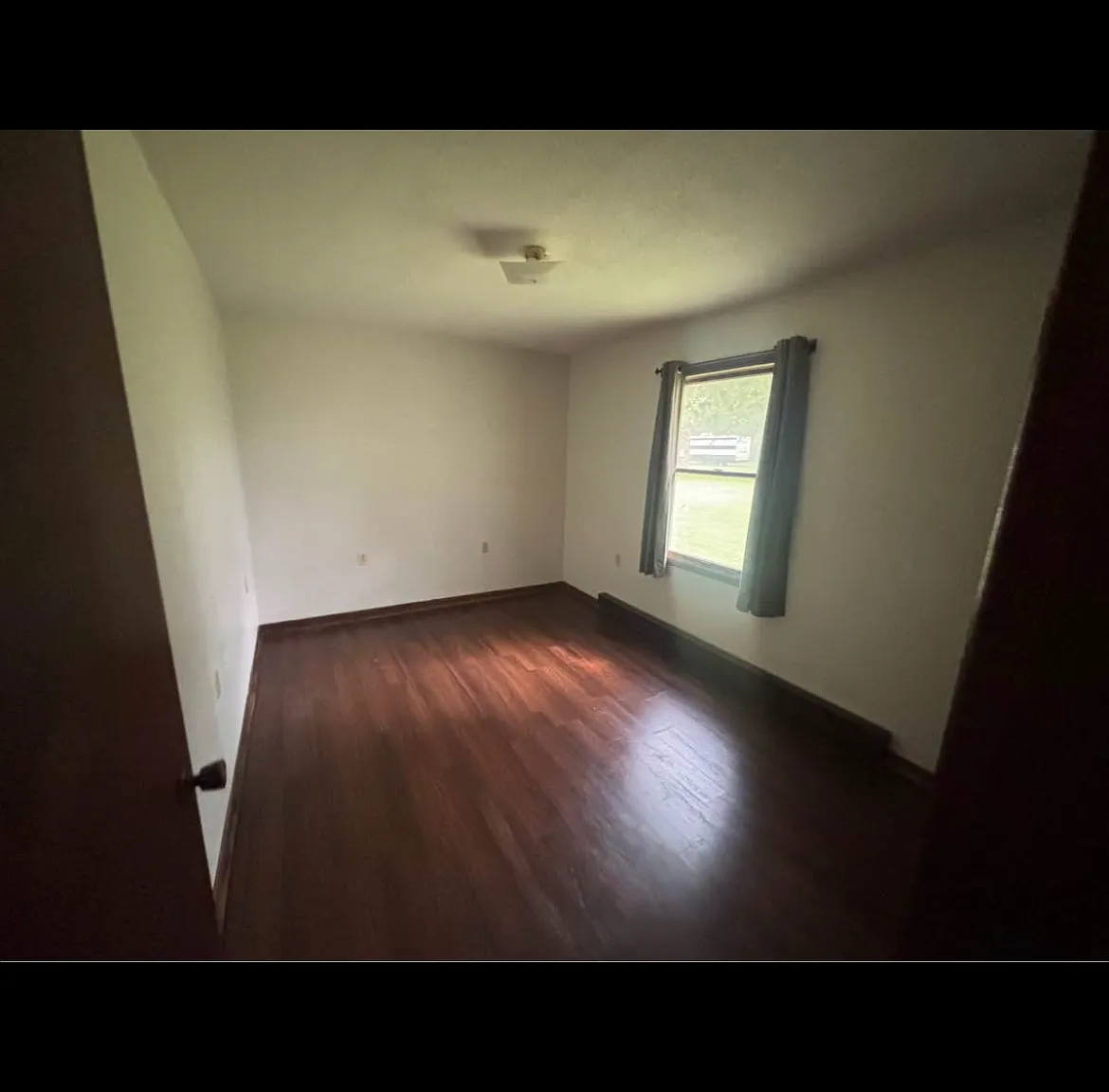 2 bed, $700 — Photo 3