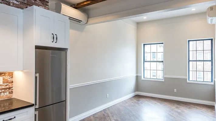 Rented by Nooklyn NYC LLC | media 86