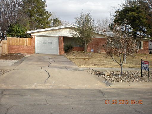 1st image of 805 S Adams Dr