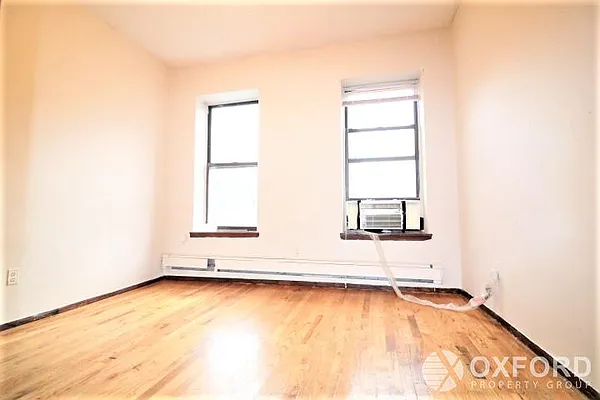 Rented by Oxford Property Group | media 7