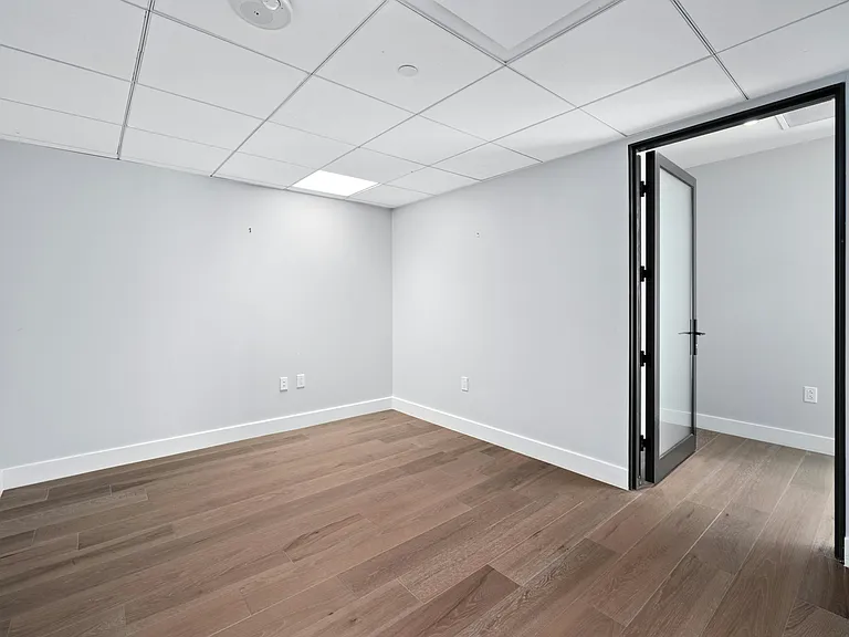 200 Congress Ave #903 — Photo 3