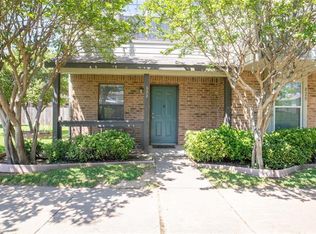822 W Collins St, Denton, TX 76201