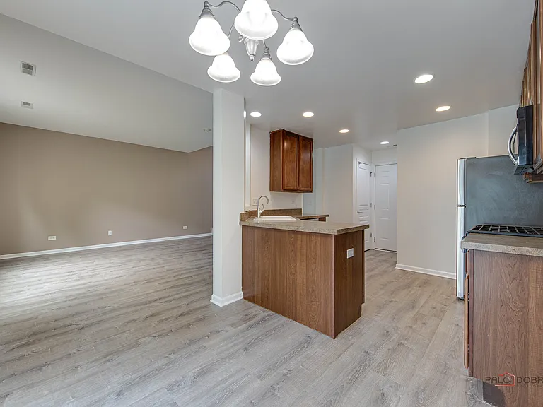 347 Devoe Dr — Photo 12