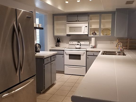 Warm Kitchen, perfect for active lifestyle