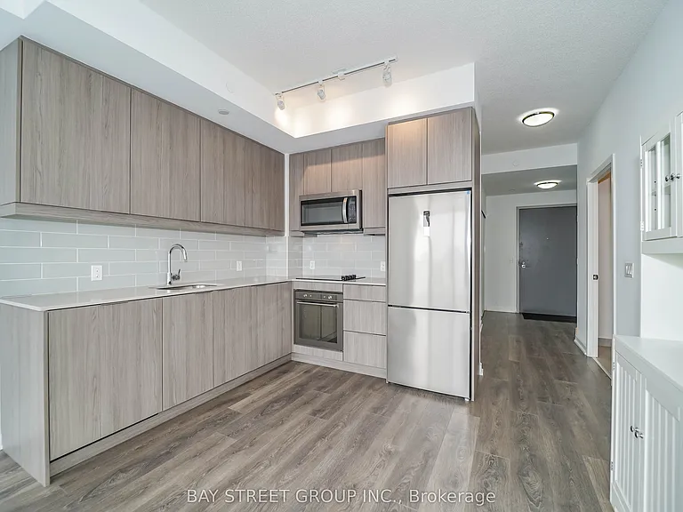 32 Forest Manor Rd #1309 — Photo 14