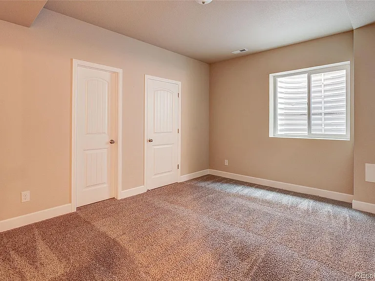12645 Fisher St — Photo 11