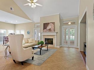 102 Fledgling Path St, Spring, TX 77382