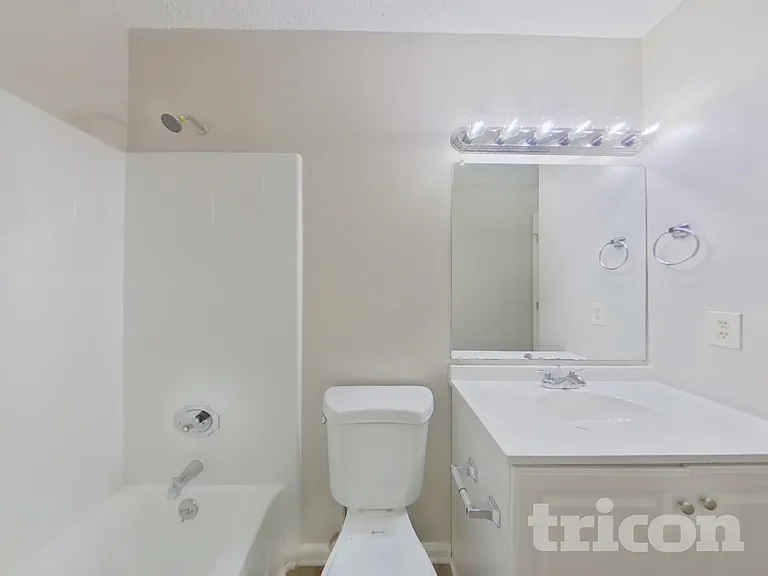 26 Maid Lynn Ct — Photo 13