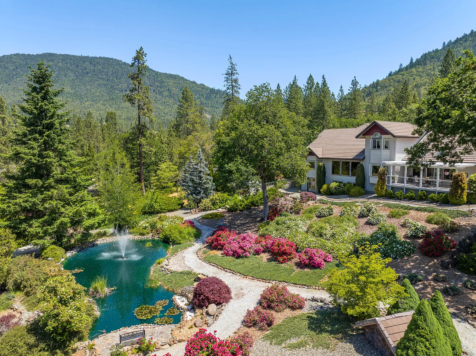 701 Serenity Ln photo 1