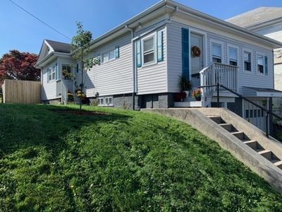 379 Mount Hope Ave, Fall River, MA, 02724