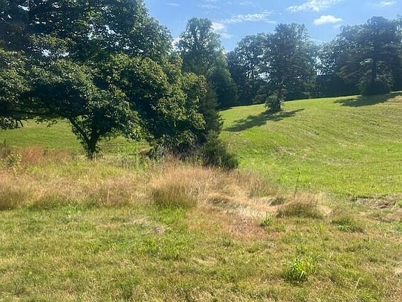 15th image of 10625 Brushy Rd