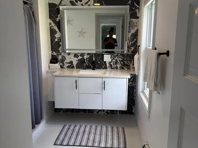 13 Essex St #2 — Photo 6